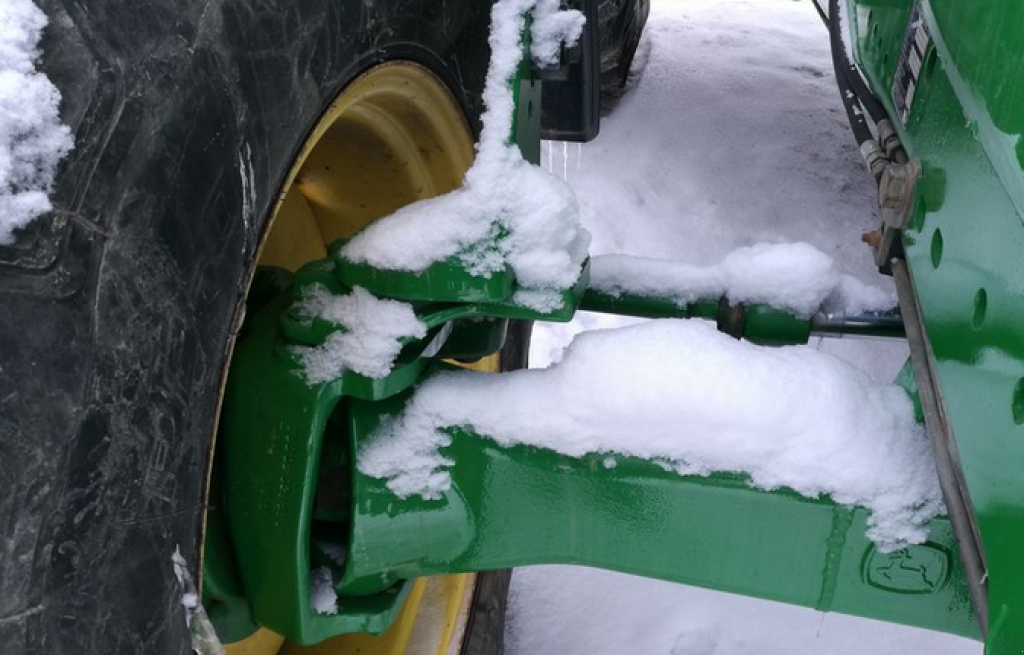 Oldtimer-Traktor des Typs John Deere 6920, Neumaschine in Рівне (Bild 2)