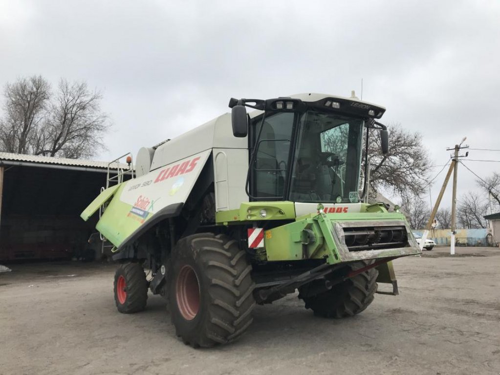 Oldtimer-Mähdrescher Türe ait CLAAS Lexion 580, Neumaschine içinde Не обрано (resim 7)