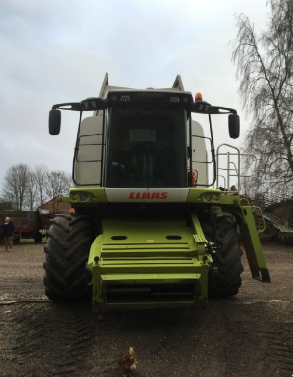 Oldtimer-Mähdrescher del tipo CLAAS Lexion 560, Neumaschine In Житомир (Immagine 2)