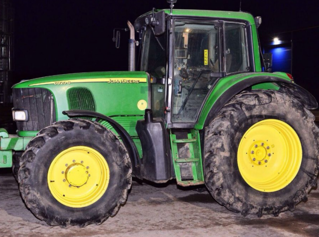 Oldtimer-Traktor typu John Deere 6920S, Neumaschine v Житомир (Obrázek 10)