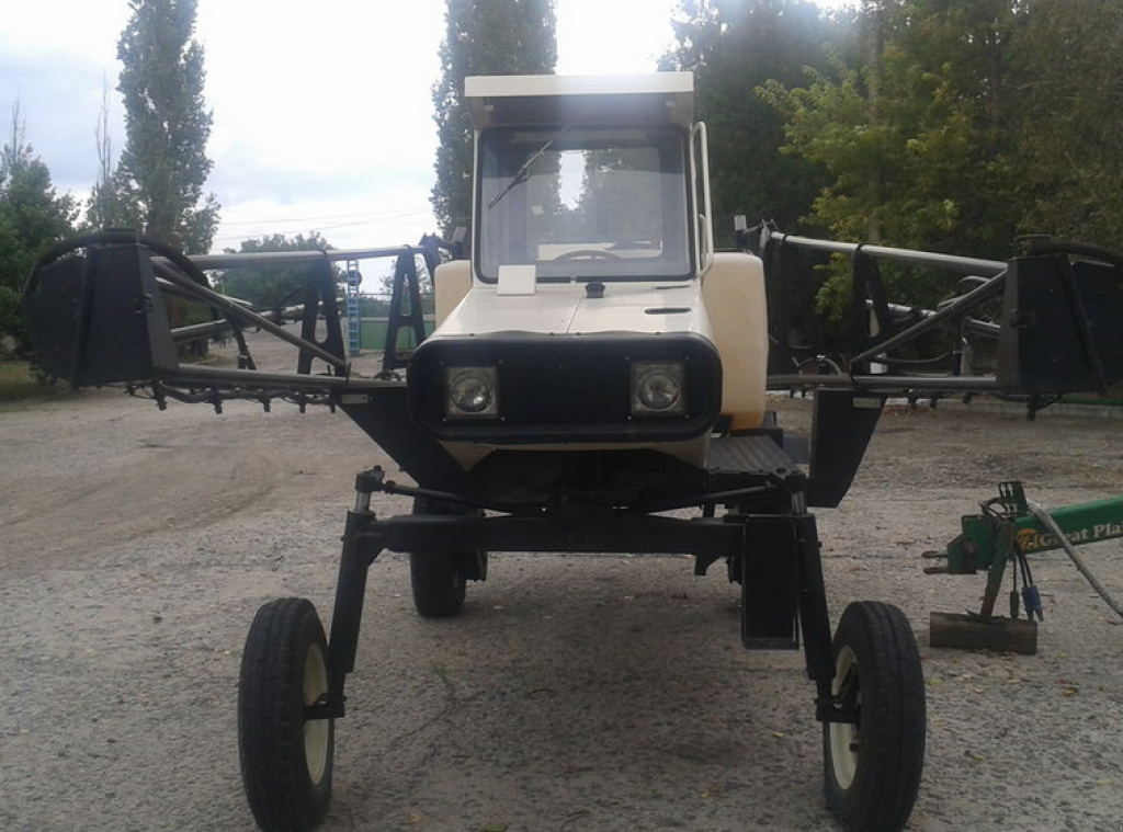 Selbstfahrspritze du type SPRA COUPE Melroe 220,  en Сливине (Photo 3)