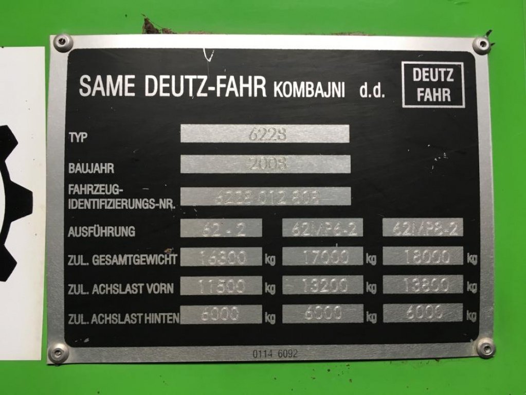 Oldtimer-Mähdrescher del tipo Same Deutz Fahr 5690 HTS, Neumaschine en Га́йворон  (Imagen 10)