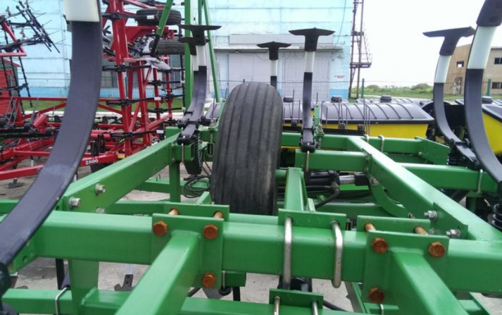 Kartoffelpflegetechnik tipa John Deere 1010,  u Кіровоград (Slika 2)