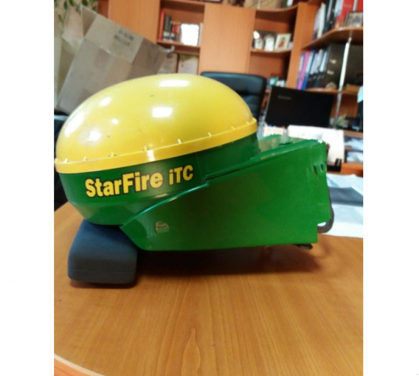 Parallelfahr-System del tipo John Deere StarFire Itc,  en Кам'янка (Imagen 1)