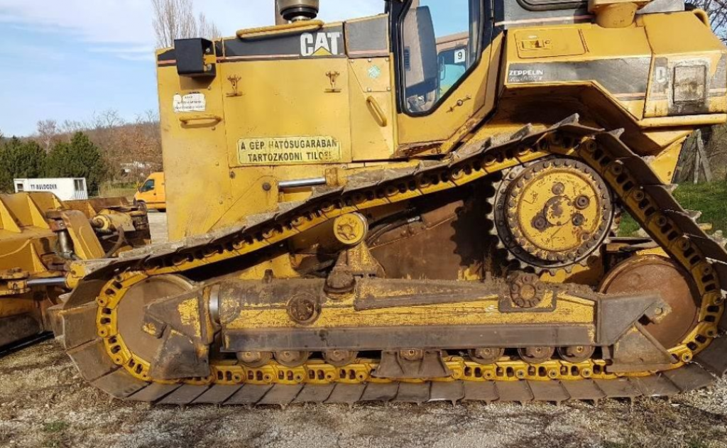 Raupentraktor typu Caterpillar D 5M LGP,  w Київ (Zdjęcie 1)