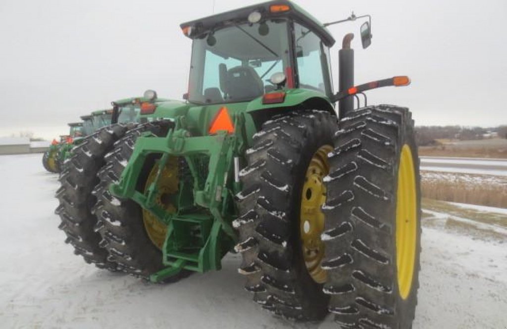 Oldtimer-Traktor typu John Deere 8330, Neumaschine v Київ (Obrázek 3)