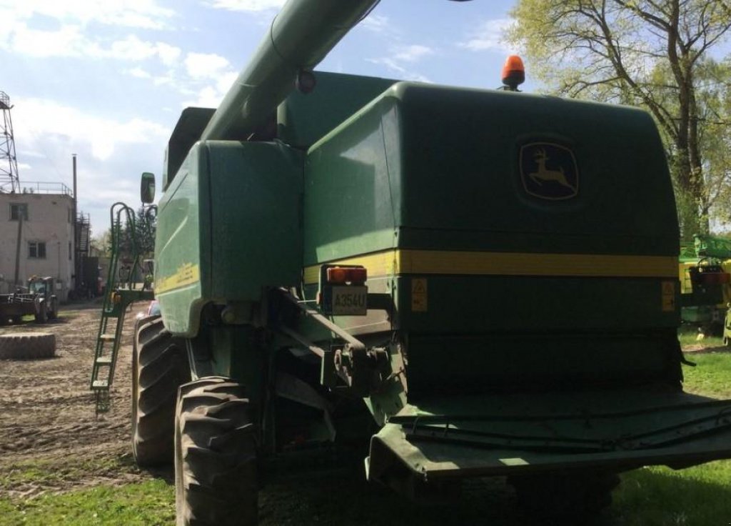 Oldtimer-Mähdrescher a típus John Deere 9660 WTS, Neumaschine ekkor: Пролиски (Kép 3)