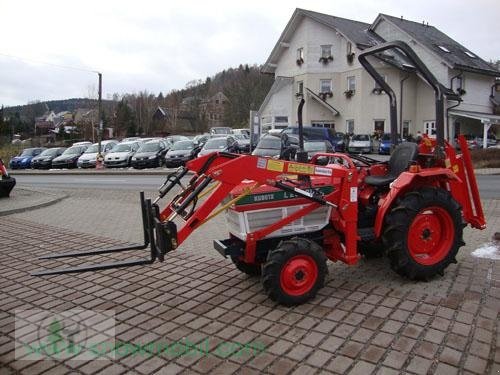 Sonstiges del tipo Sonstige Frontlader Palettengabel Gabelträger für Traktoren Kleintraktoren Frontlader, Neumaschine In Schwarzenberg (Immagine 1)