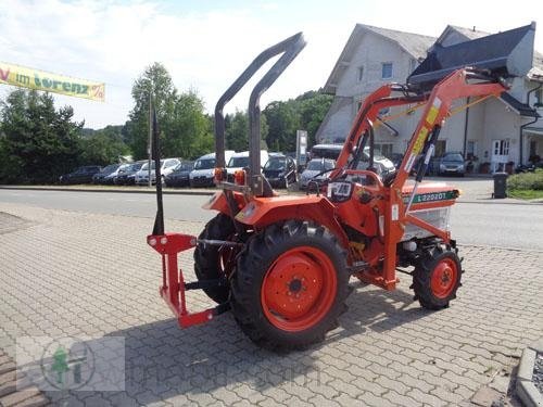 Sonstiges del tipo motorgeräte Fritzsch GmbH Ballenspieß klappbar (3 Spieße) für Schlepper Kubota Iseki Yanmar John Deere, Neumaschine In Schwarzenberg (Immagine 10)