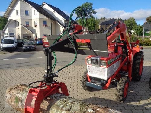 Sonstiges typu Sonstiges Holzgreifer Komplettpaket Rotator Greifzange Rückezange Halter Steuerventil Schläuche und Adapterplatte zum Anbau am Frontlader, Neumaschine v Schwarzenberg (Obrázok 10)