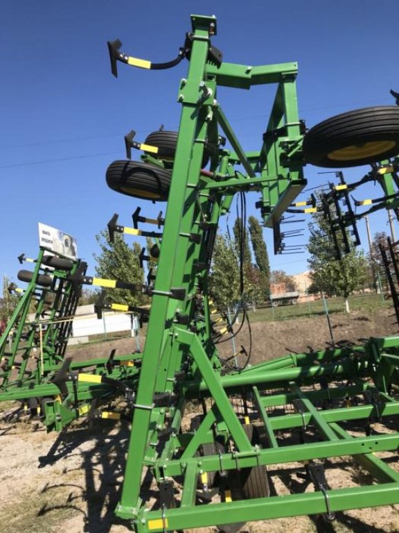 Kartoffelpflegetechnik van het type John Deere 980,  in Кіровоград (Foto 2)