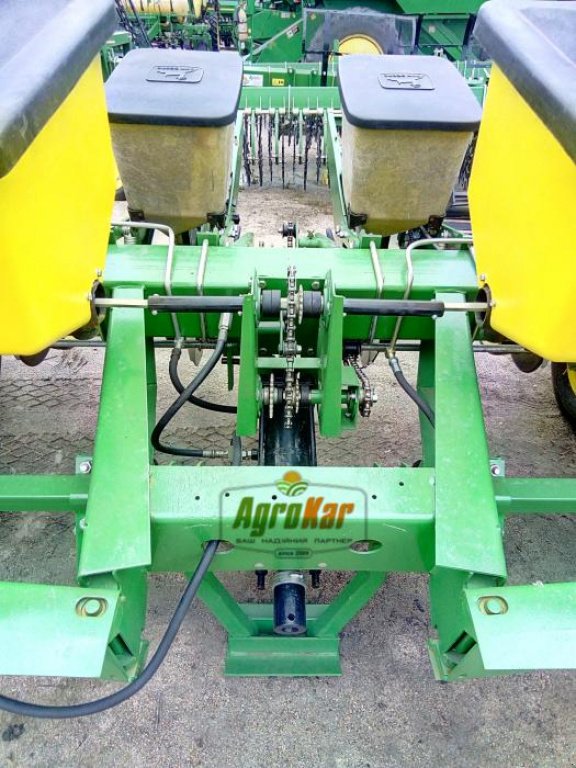 Direktsaatmaschine du type John Deere 7000,  en Кіровоград (Photo 9)