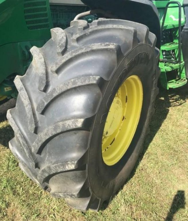 Oldtimer-Traktor typu John Deere 7830, Neumaschine v Черкаси (Obrázek 3)