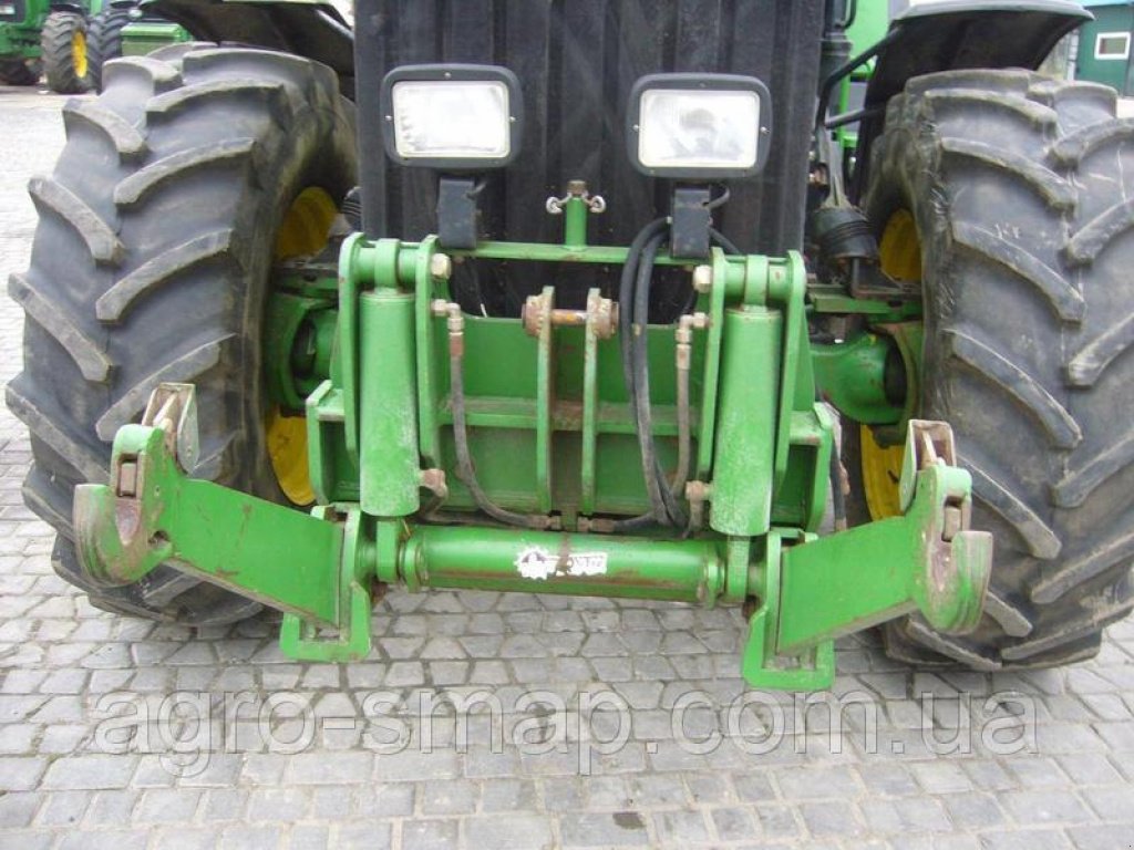 Oldtimer-Traktor of the type John Deere 8100, Neumaschine in Горохів (Picture 3)