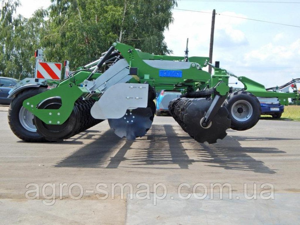 Wiesenegge van het type Tolmet Megatron 800,  in Горохів (Foto 2)