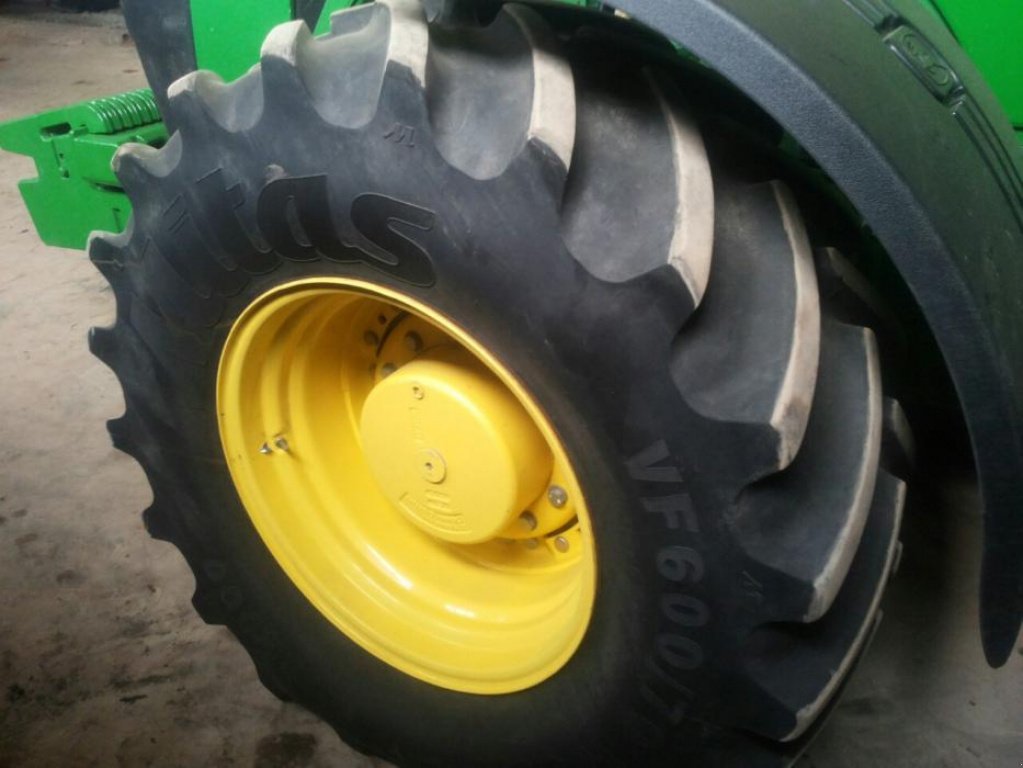 Oldtimer-Traktor za tip John Deere 8335R, Neumaschine u Рівне (Slika 4)