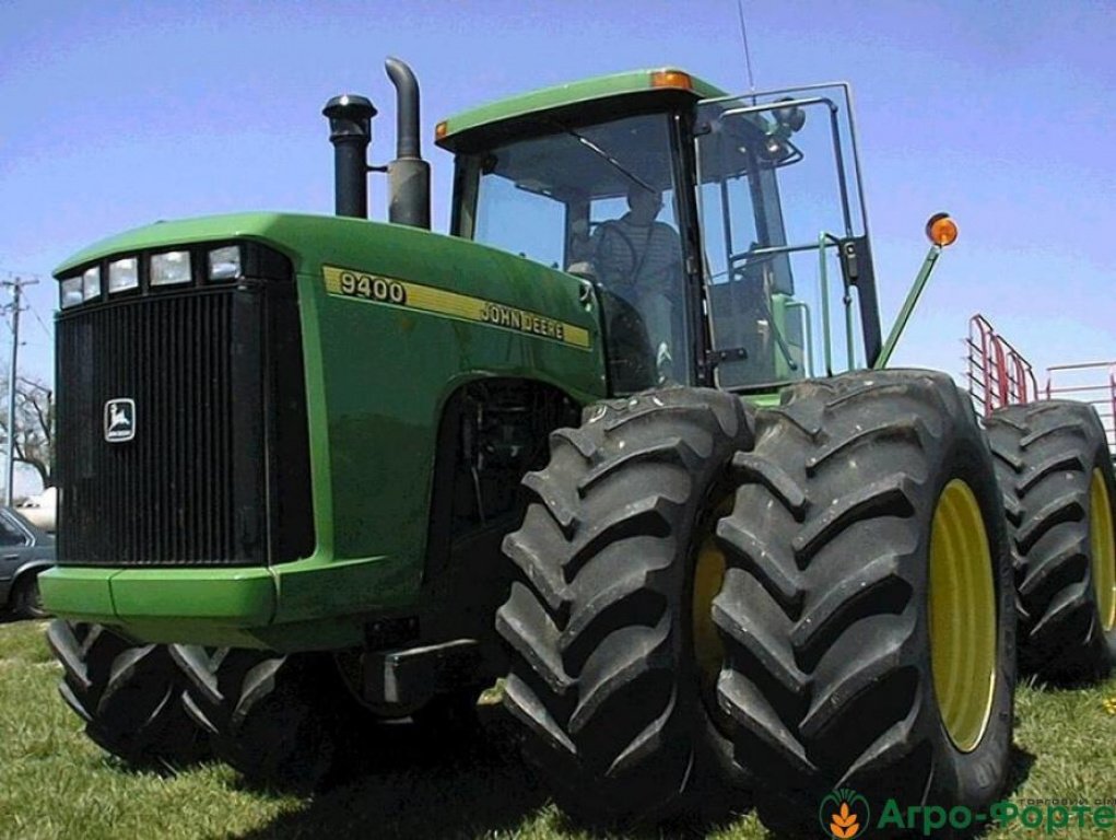 Oldtimer-Traktor του τύπου John Deere 9400, Neumaschine σε Вінниця (Φωτογραφία 2)