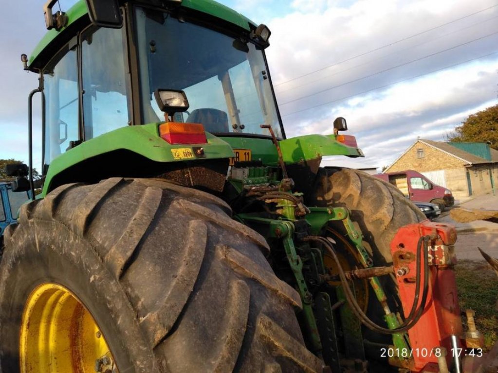 Oldtimer-Traktor of the type John Deere 7800, Neumaschine in Локачі (Picture 2)