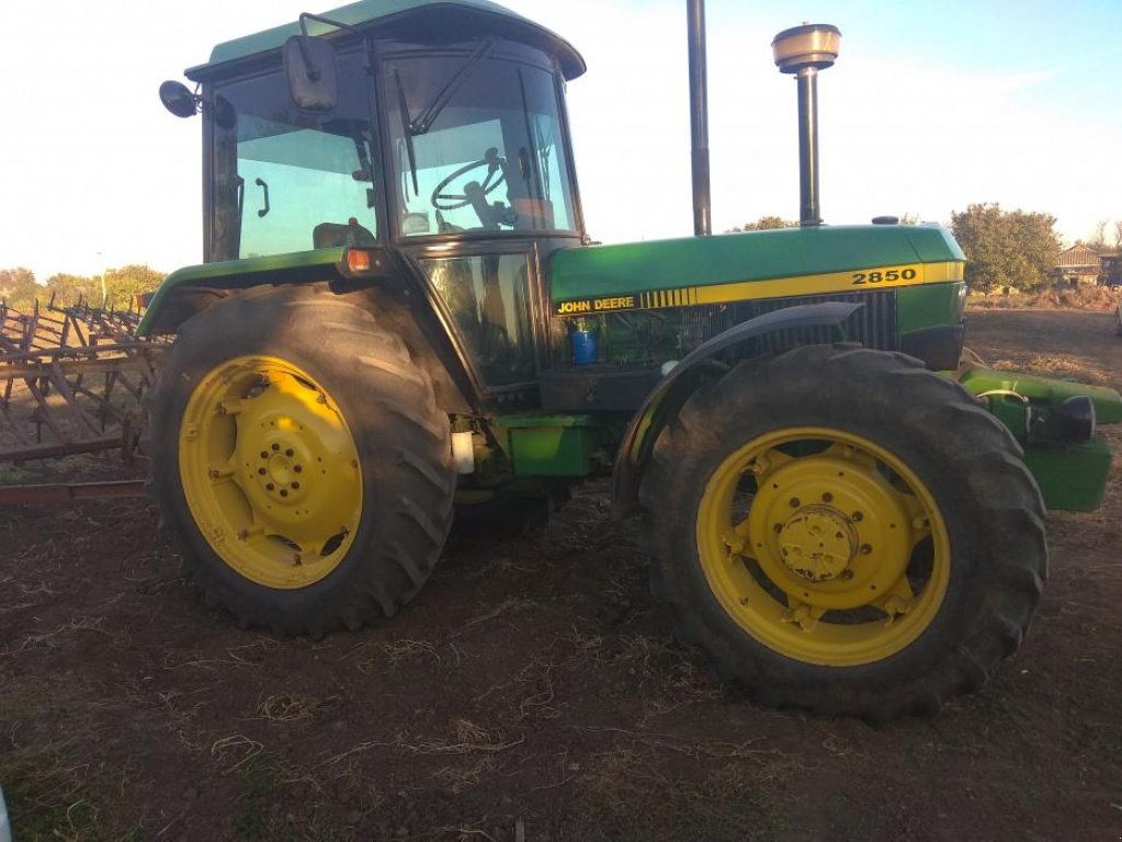 Oldtimer-Traktor za tip John Deere 2850, Neumaschine u Чаплинка (Slika 4)