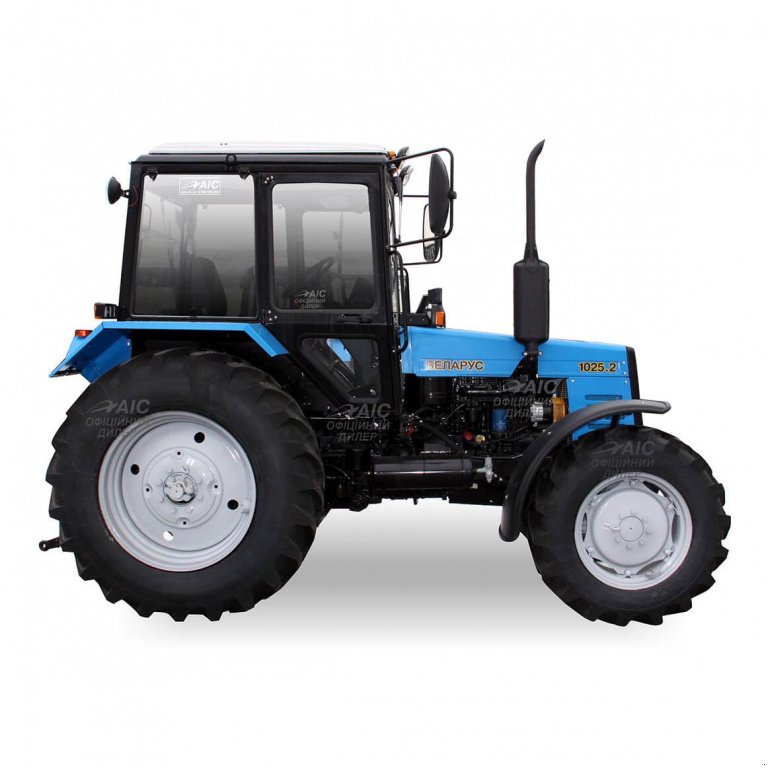 Oldtimer-Traktor του τύπου Belarus Беларус-1025.2, Neumaschine σε Дніпро (Φωτογραφία 2)