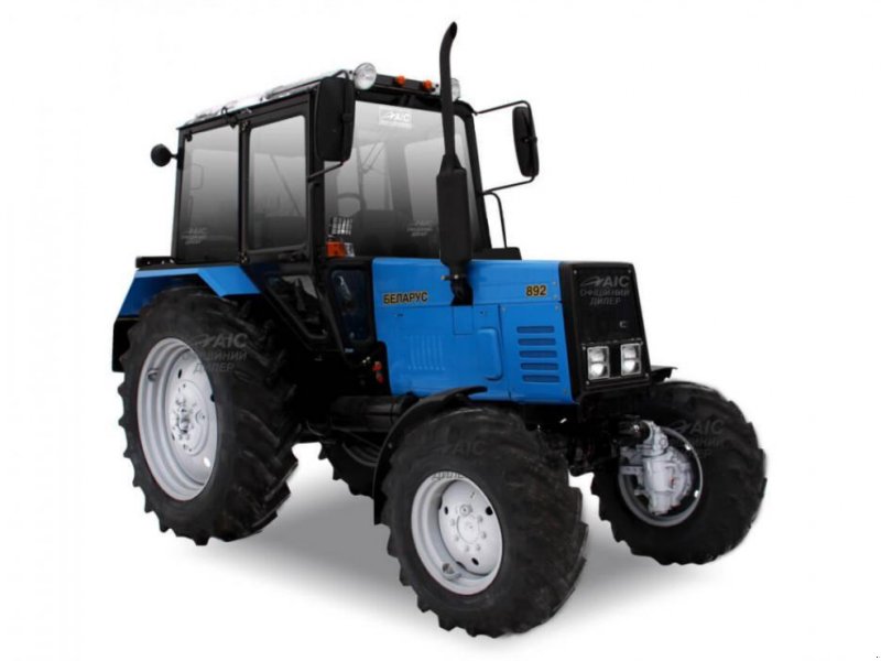 Oldtimer-Traktor Türe ait Belarus Беларус-892.2, Neumaschine içinde Чернігів (resim 1)