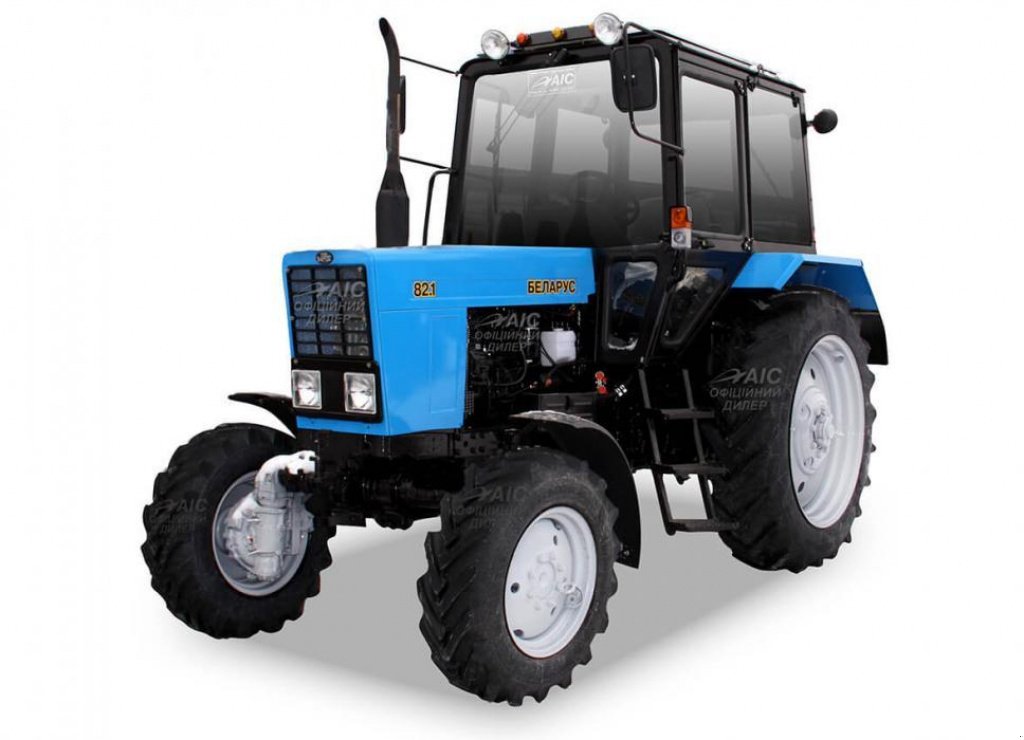 Oldtimer-Traktor του τύπου Belarus Беларус-82.1-23/12-23/32, Neumaschine σε Київ (Φωτογραφία 4)