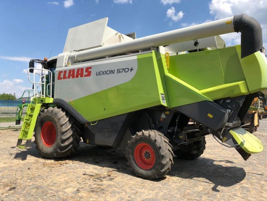 Oldtimer-Mähdrescher of the type CLAAS Lexion 570, Neumaschine in Рівне (Picture 1)