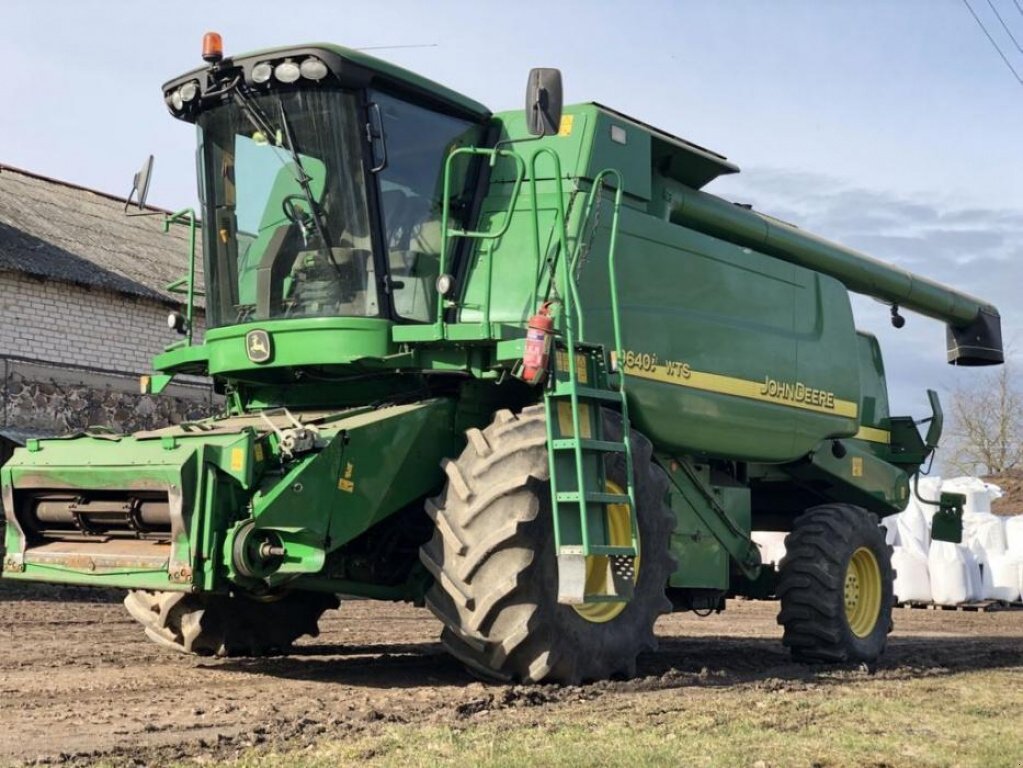 Oldtimer-Mähdrescher typu John Deere 9640i WTS, Neumaschine v Путрівка (Obrázek 1)