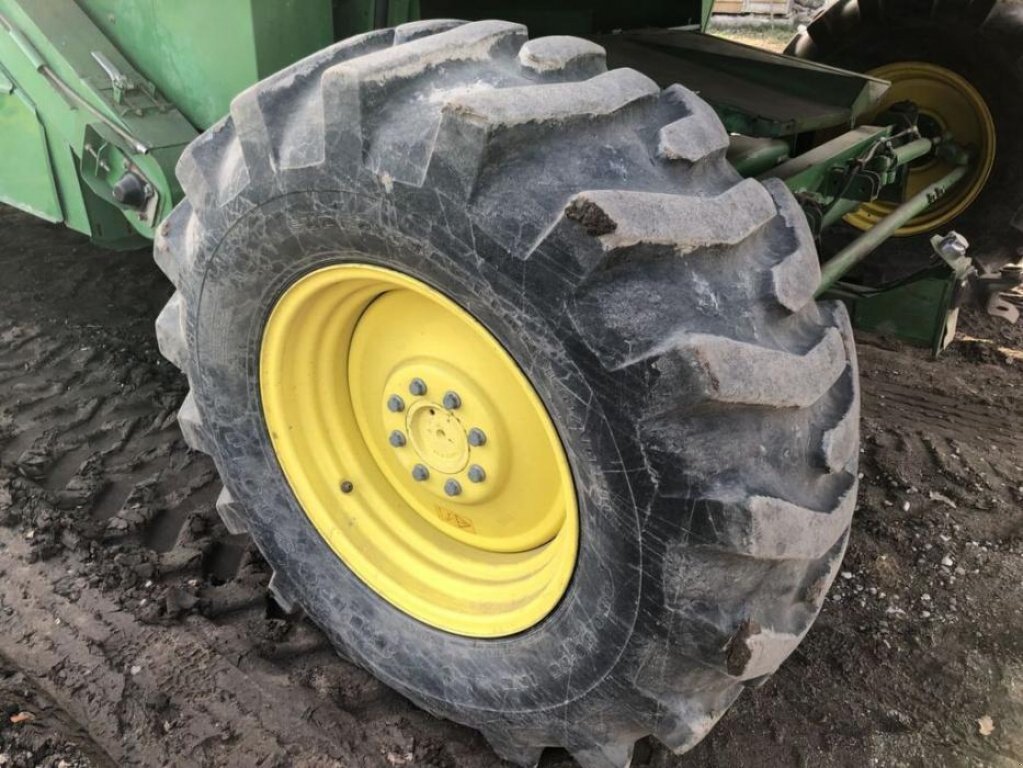 Oldtimer-Mähdrescher tip John Deere 9640i WTS, Neumaschine in Путрівка (Poză 8)