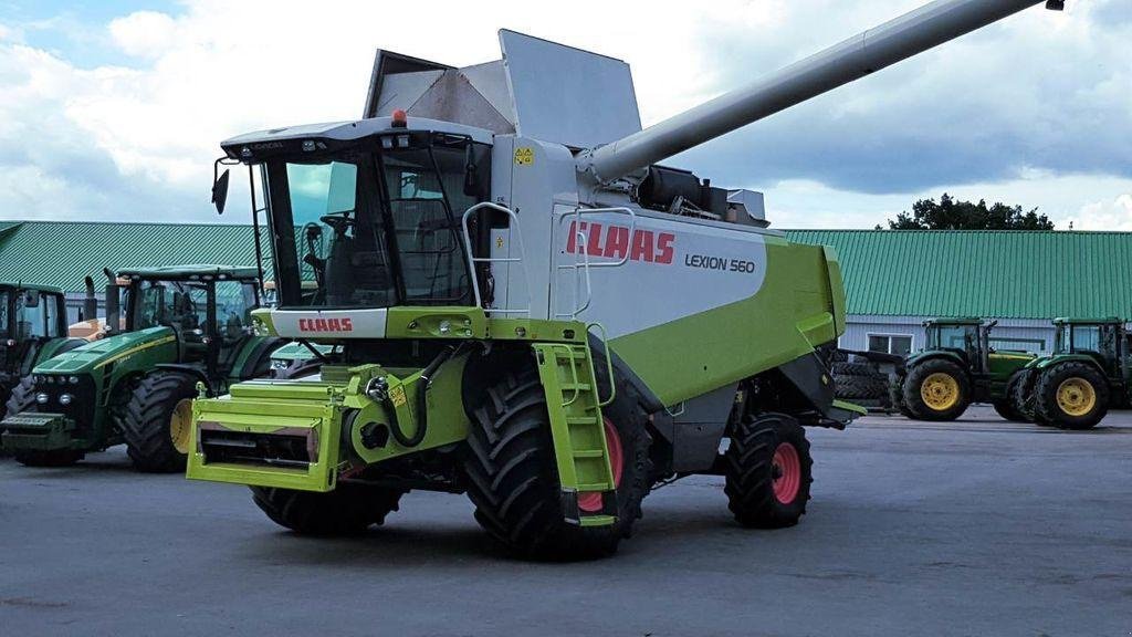 Oldtimer-Mähdrescher typu CLAAS Lexion 560, Gebrauchtmaschine v Путрівка (Obrázek 1)