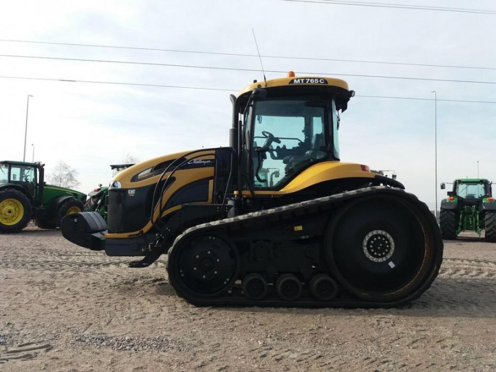 Raupentraktor of the type CHALLENGER MT 765 C, Gebrauchtmaschine in Путрівка (Picture 5)