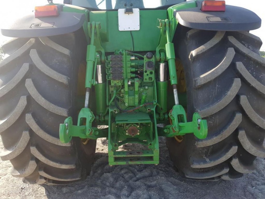 Oldtimer-Traktor van het type John Deere 8430, Gebrauchtmaschine in Путрівка (Foto 4)