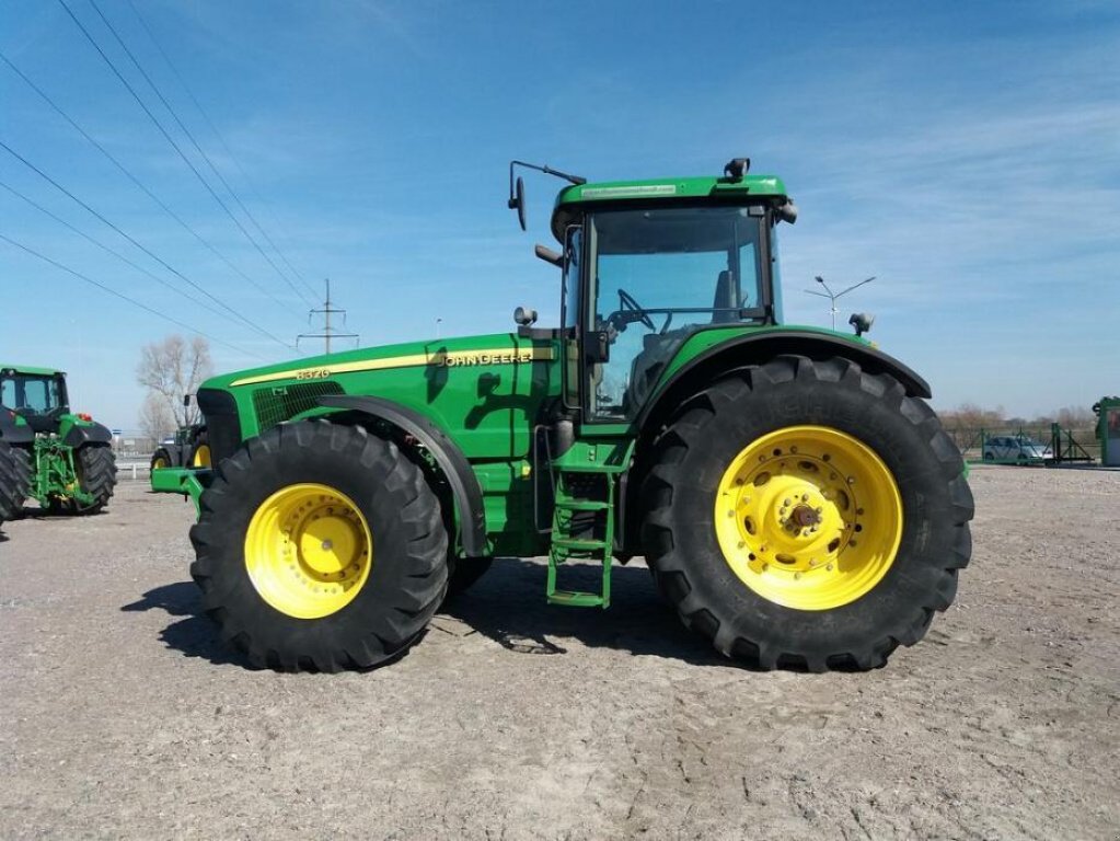 Oldtimer-Traktor типа John Deere 8320, Gebrauchtmaschine в Путрівка (Фотография 7)