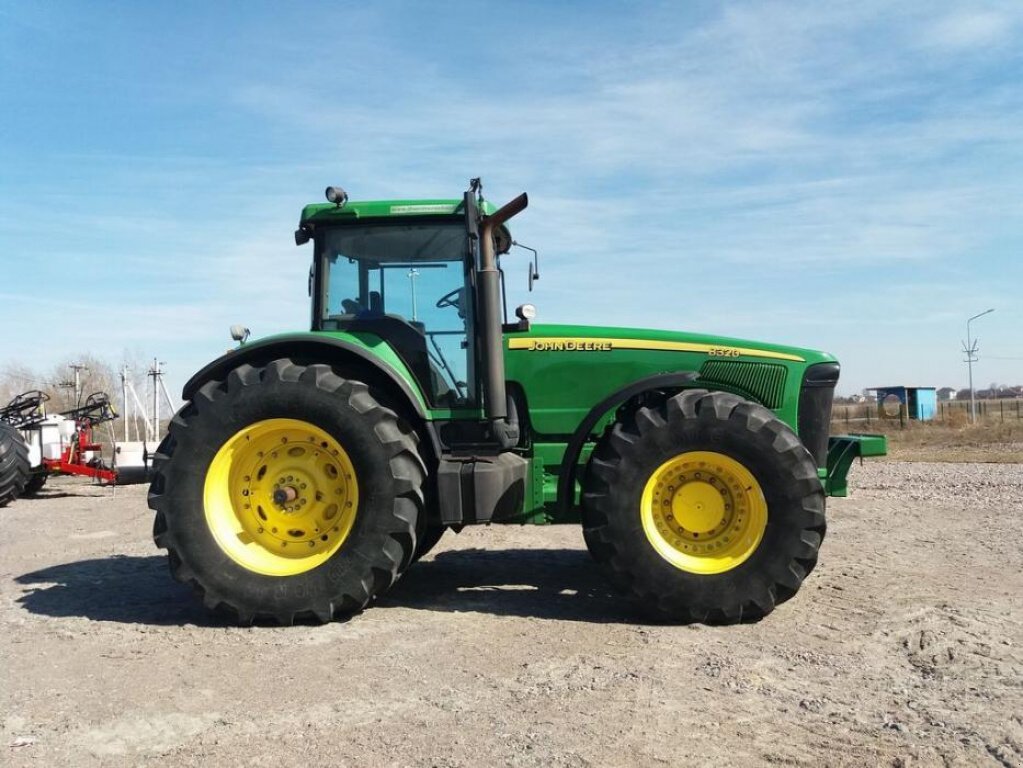 Oldtimer-Traktor Türe ait John Deere 8320, Gebrauchtmaschine içinde Путрівка (resim 11)