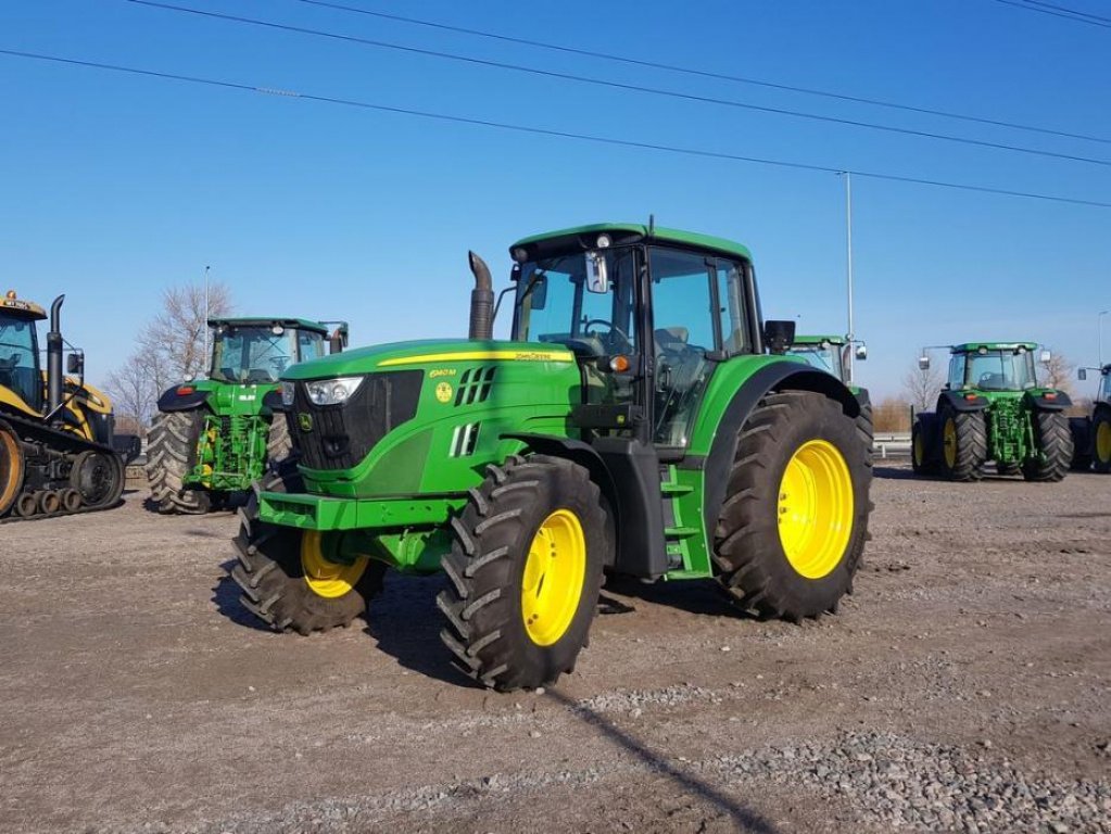 Oldtimer-Traktor of the type John Deere 6140M, Neumaschine in Путрівка (Picture 12)