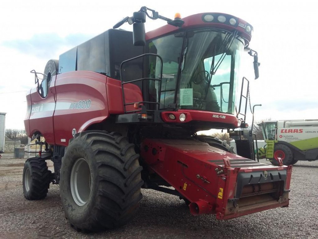 Oldtimer-Mähdrescher van het type Case IH AXF 8010, Neumaschine in Біла Церква (Foto 7)