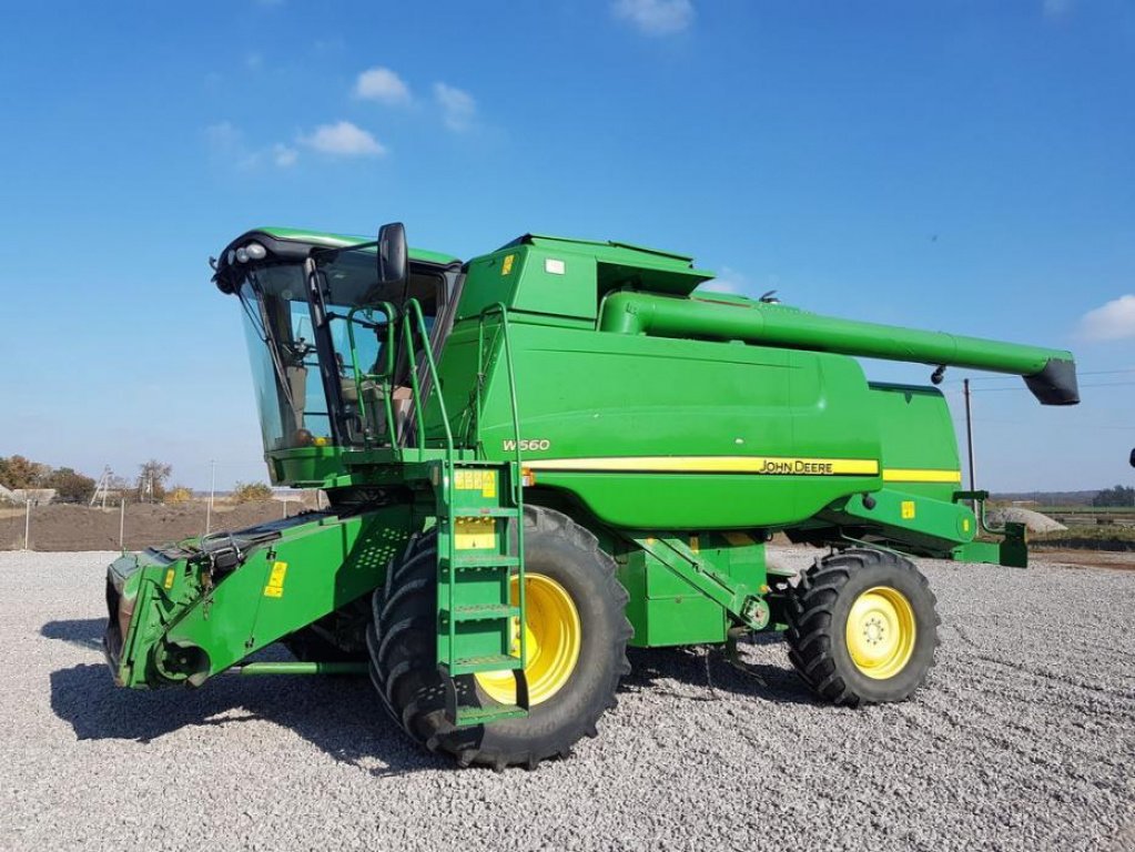 Oldtimer-Mähdrescher of the type John Deere W660, Neumaschine in Біла Церква (Picture 2)