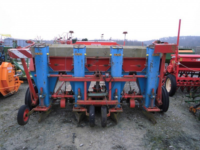 Gruse Potato planting machine - technikboerse.com