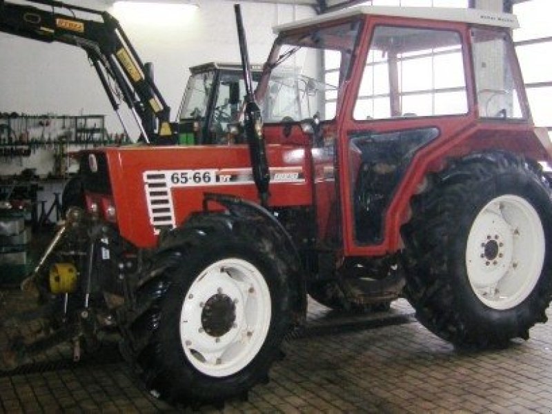 Fiat 65-66 DT Tractor - technikboerse.com