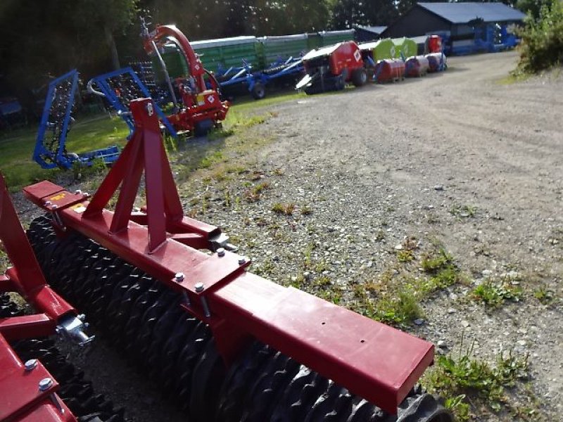 Packer & Walze van het type M&H HL M 3 Meter Cambrigewalze, Neumaschine in Neureichenau (Foto 20)