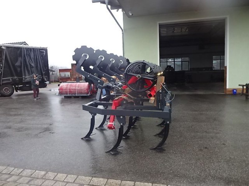 Grubber Türe ait Bellon Mit Mix 3- mit Dachringwalze-3 Meter -3 Reihig -  11 Zinken- mit Hohlscheiben -, Neumaschine içinde Neureichenau (resim 29)