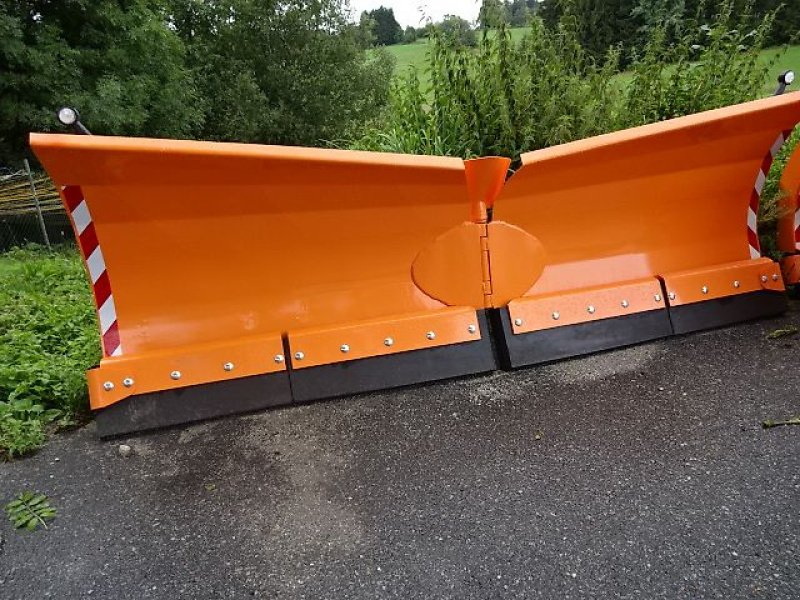 Schneepflug van het type SVD Vario M 300- Varioschneepflug- Stabile Ausführung, Neumaschine in Neureichenau (Foto 11)