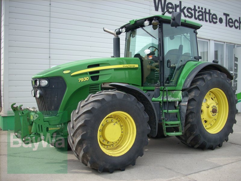 John Deere 7930 Tractor - technikboerse.com