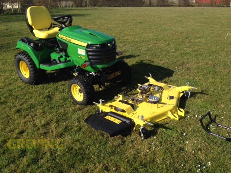 John Deere X758 Municipal Tractor