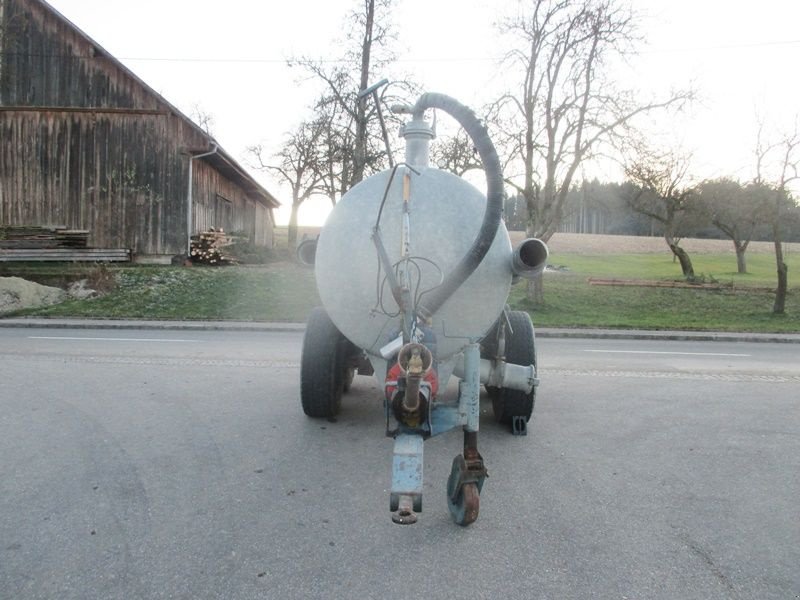 Pumpfass del tipo Gülleknecht 5.500 l Vakuumfass, Gebrauchtmaschine en St. Marienkirchen (Imagen 2)