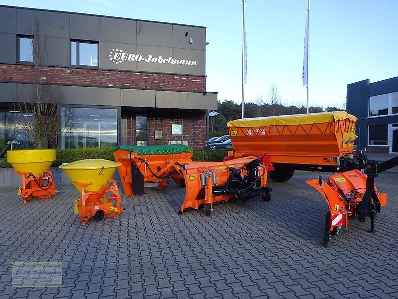 Schneepflug van het type PRONAR Wintertechnik, NEU, versch. Ausführungen, Neumaschine in Itterbeck (Foto 1)