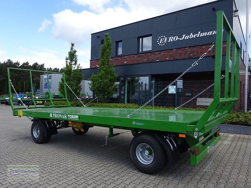 Ballentransportwagen van het type PRONAR 3-achs Ballenwagen, TO 26 M, Staukasten, Kotflüger, TÜV, 18 to, NEU, Neumaschine in Itterbeck (Foto 10)