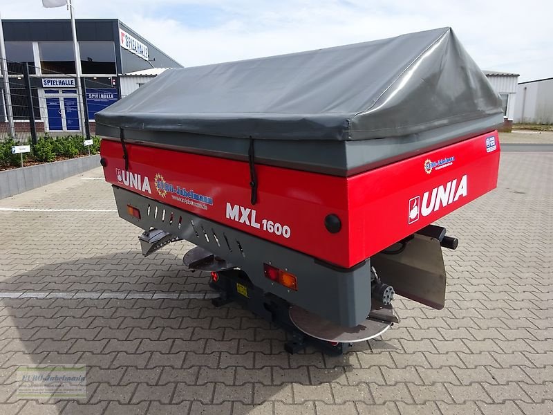 Düngerstreuer des Typs Unia 2-Scheiben Düngerstreuer MXL 1200, NEU, Streubreite bis 36 m, 1200-1600 Ltr. Behälter, Neumaschine in Itterbeck (Bild 2)