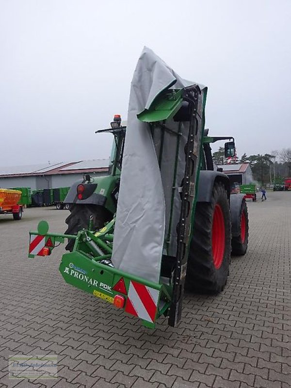 Mähwerk typu PRONAR Heckscheibenmähwerk PDK 220, 2,20 m  inkl. Beleuchtungsanlage, NEU, Neumaschine v Itterbeck (Obrázek 25)