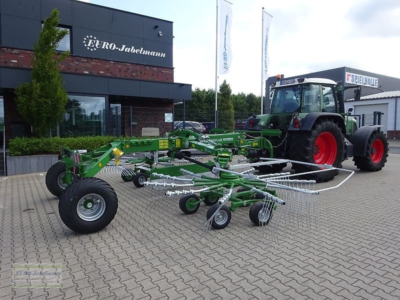 Schwader of the type PRONAR Schwader, Doppelkreiselschwader ZKP 800, 8,00 m, NEU, ab Lager, Neumaschine in Itterbeck (Picture 9)